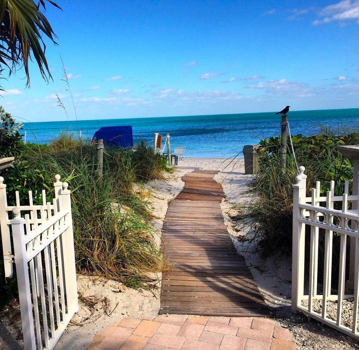 Studio Located At The Ritz Carlton Key Biscayne, Miami